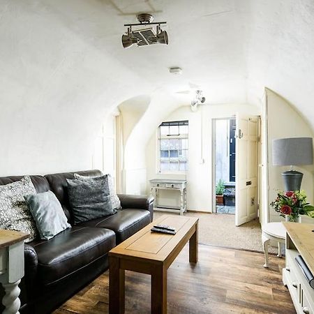 Unique 1 Bedroom Apartment-Bath Exteriér fotografie
