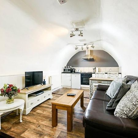 Unique 1 Bedroom Apartment-Bath Exteriér fotografie